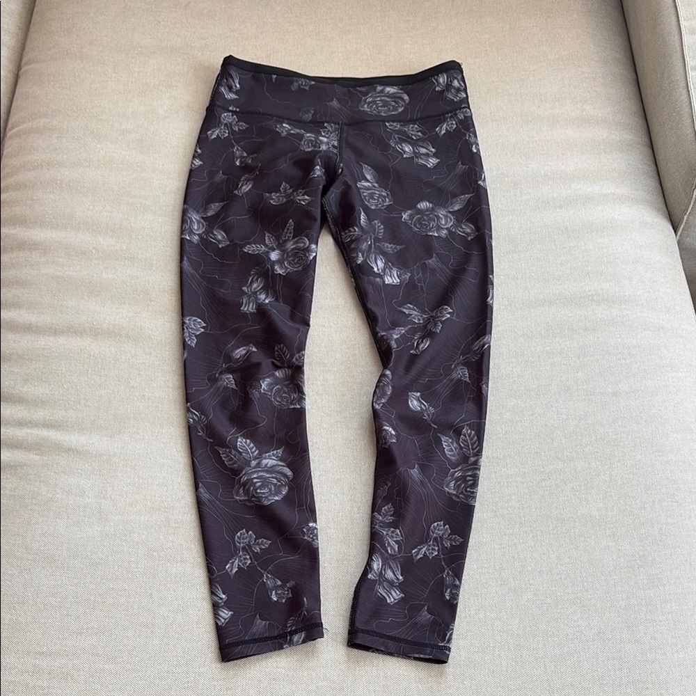 Nimble Activewear Floral Ankle Pants - Black and Gray XS